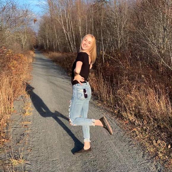 clea_matthews